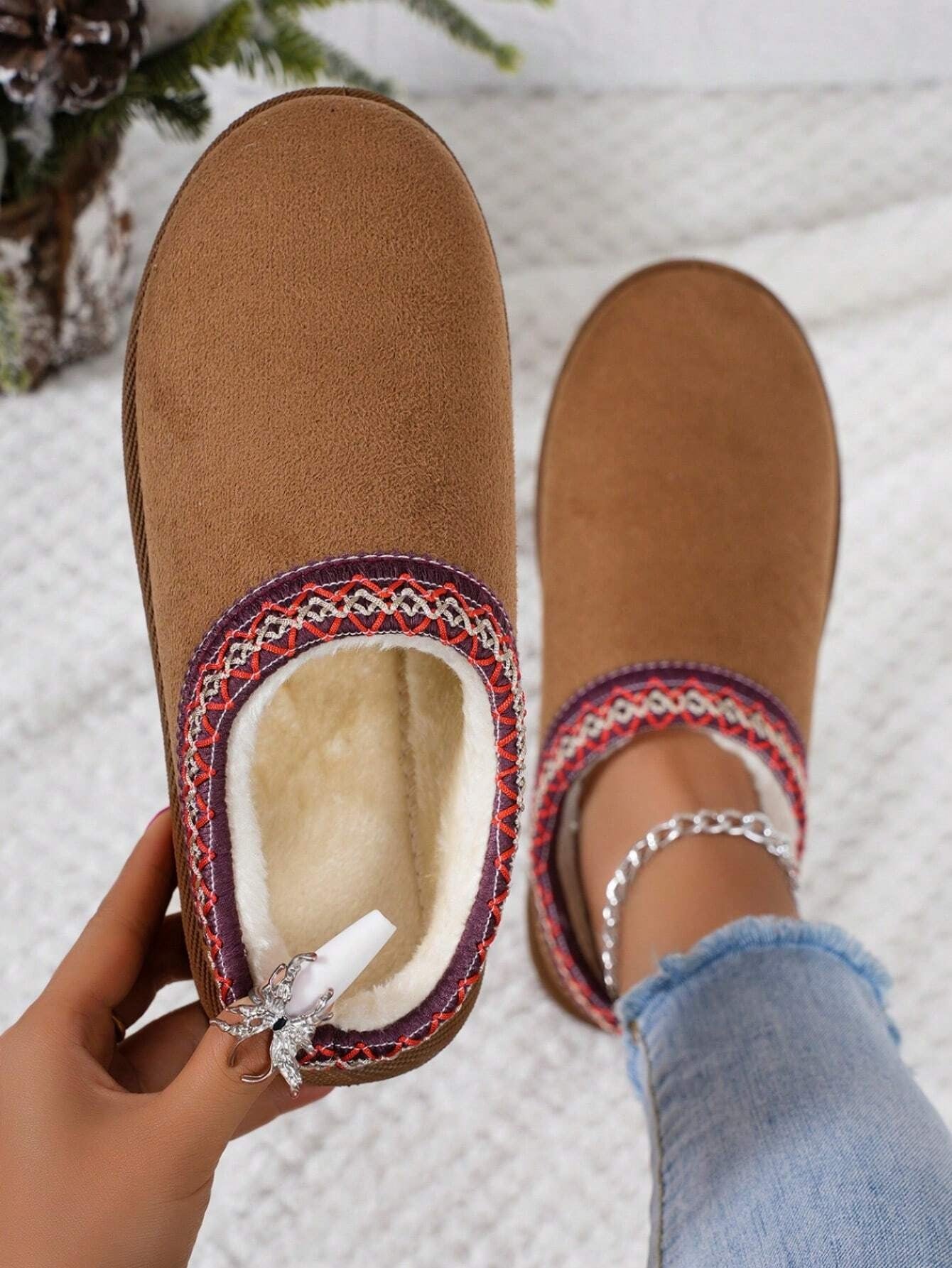 Women's Tazz Winter Slippers